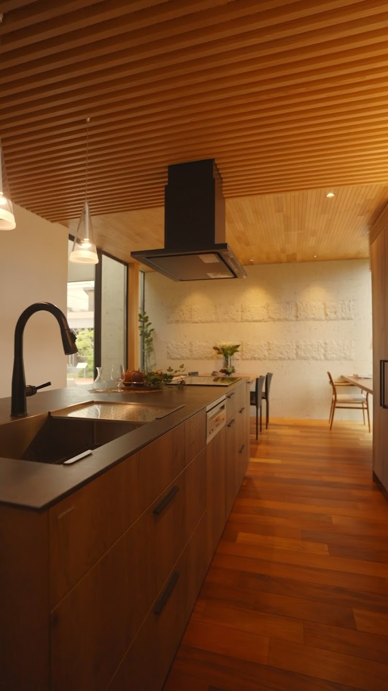 動画屋素直（映像クリエイター）