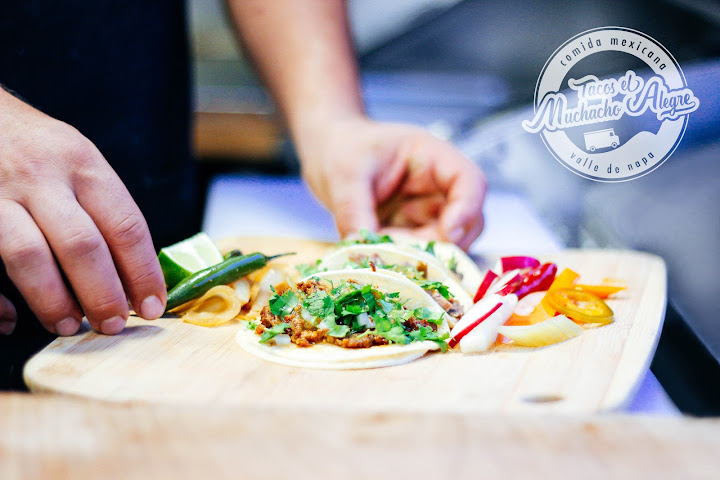 Tacos el Muchacho Alegre (Happy Boy) by null