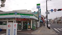 ファミリーマート スバル森小路店