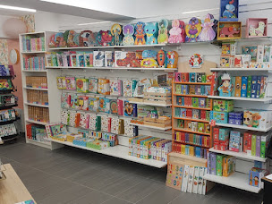 Photo n°2 de Le Comptoir Créatif à La Guerche-de-Bretagne (Magasin pour enfants)