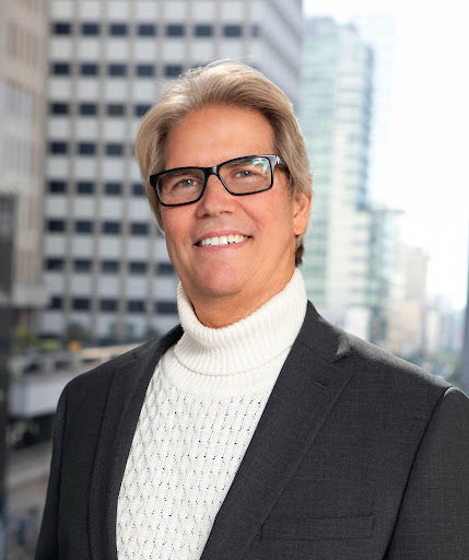 Fifth Avenue Dental Arts Photo