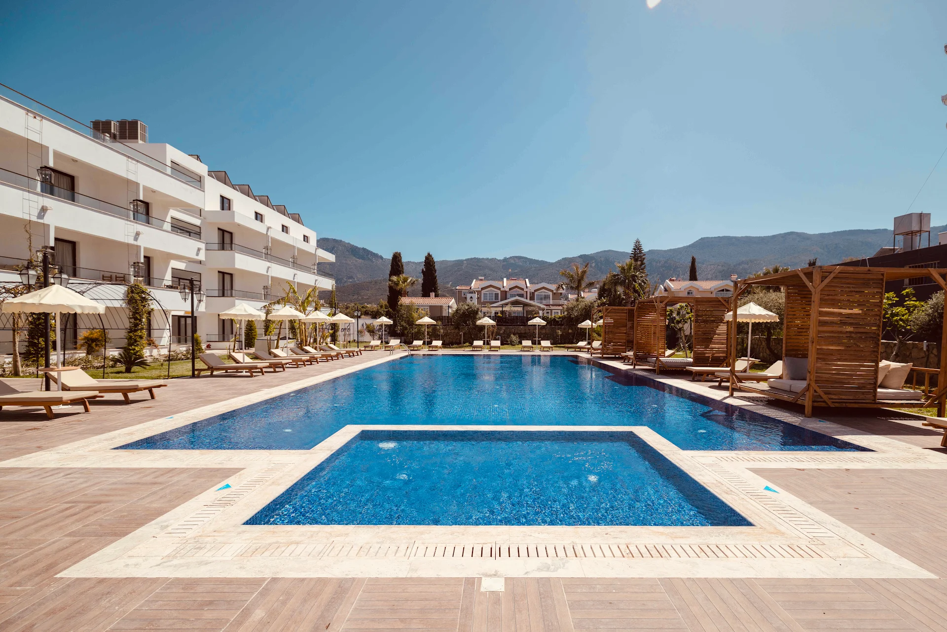 Palmonte Suites Hotel
