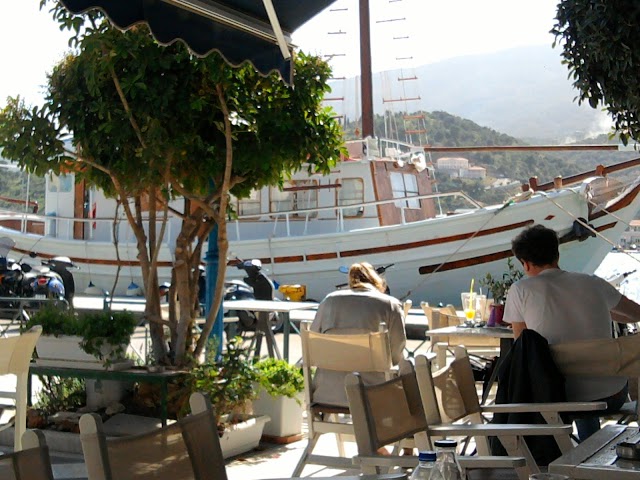 Palio Syntrivani Coffee & Crepes