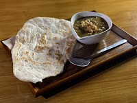 もんぺとくわ カフェ&民泊施設