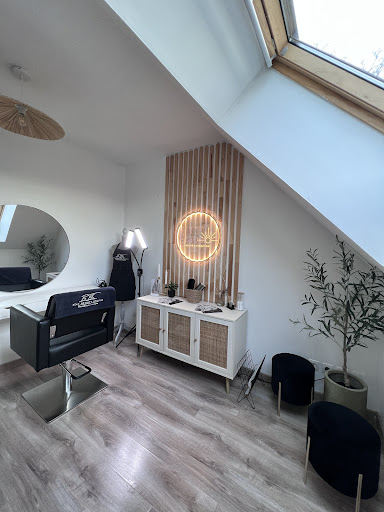 Best Beauty Studio - Thumbnail