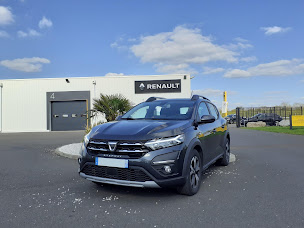 Photo n°5 de Renault Bellevigny, Garage Renault Automobiles à Bellevigny, Station de lavage à Bellevigny (Garage automobile)