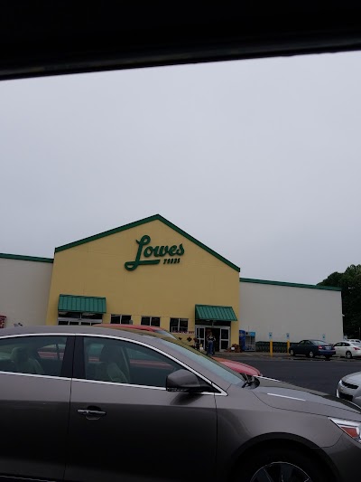 Photos of Lowes Foods of Yadkinville