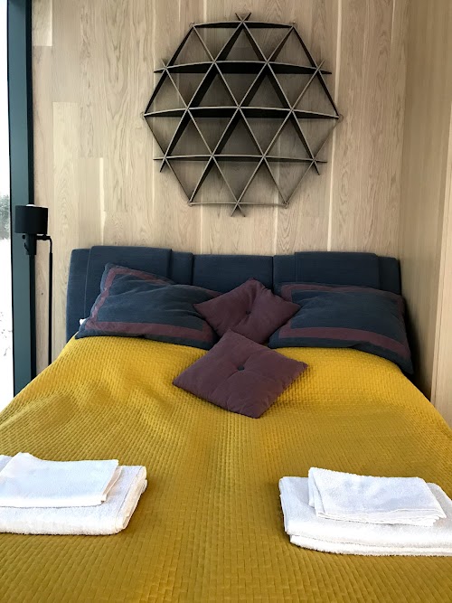 ÖÖD Riverside Residences