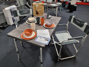 Photo n°24 de 1001 VANS à Avermes (Magasin d'articles pour véhicules de loisirs)