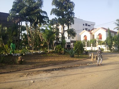 Photos of EKOOLO.CM