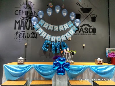 Photos of Warunk Pasco