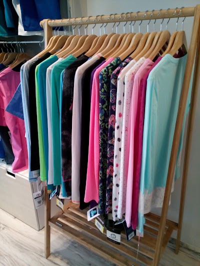 Photos of Scrubs & Clogs - Abu Dhabi