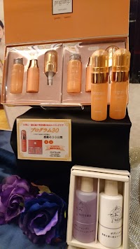 メナード水戸見川店