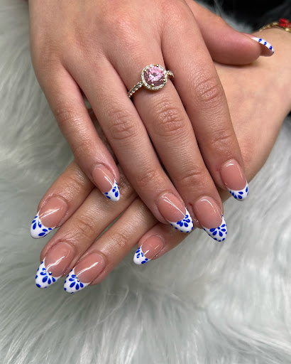 Lalisa Nails - Thumbnail