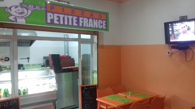 Photos of Pizzas Petite France