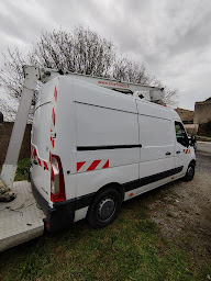 Photo n°3 de KBTP | Location Matériel Travaux Publics à Domazan (Société de travaux publics)