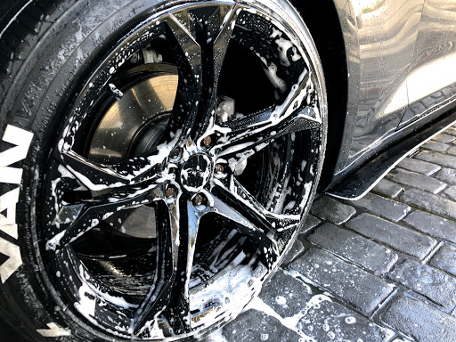 Pro Finish Mobile Detailing Car Wash - Thumbnail