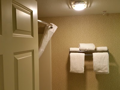 Photos of Country Inn & Suites by Radisson, Milwaukee West (Brookfield), WI