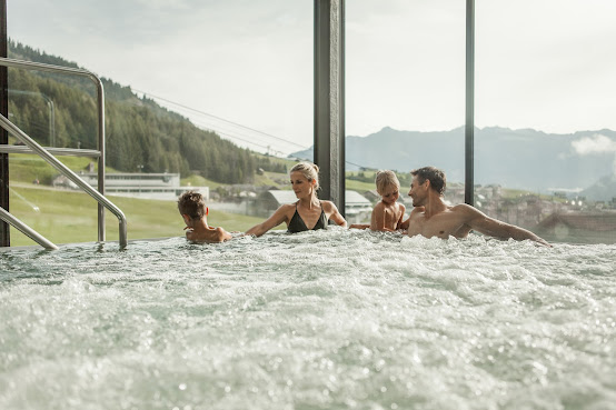 Schlosshotel Fiss by null