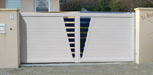 Photo n°1 de FERMETURES DE LA DORE à Orléat (Fournisseur de fenêtres)