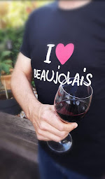 Photo n°19 de Rouge Gamay marque dédiée au Beaujolais Rouge-Gamay à Jullié (Grossiste en vins)