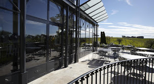 Photo n°21 de Château La Rose Perrière à Lussac (Caviste)