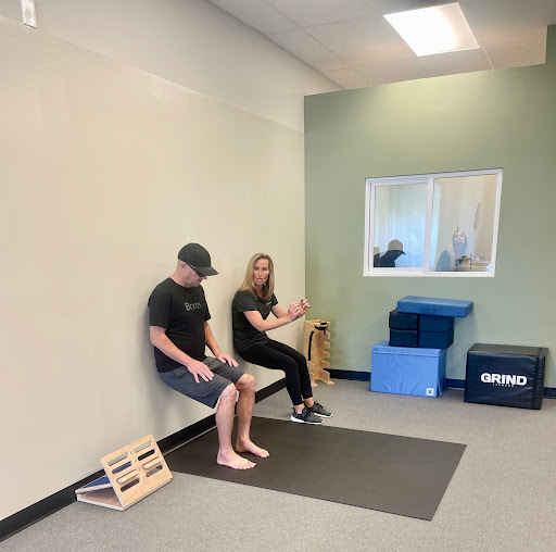 Phoenix Pain and Posture Clinic Gallery - United States