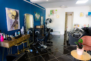 Photo n°1 de Angel'Hair à Saint-Joseph (Salon de coiffure)