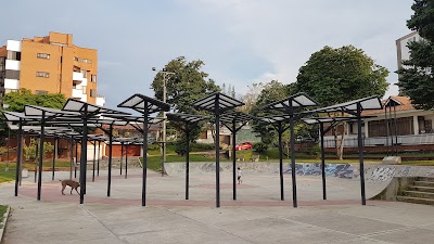 Photos of &Aacute;lamos Park