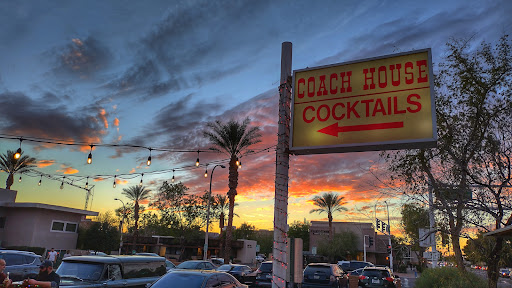 Coach House Entertainment - Thumbnail