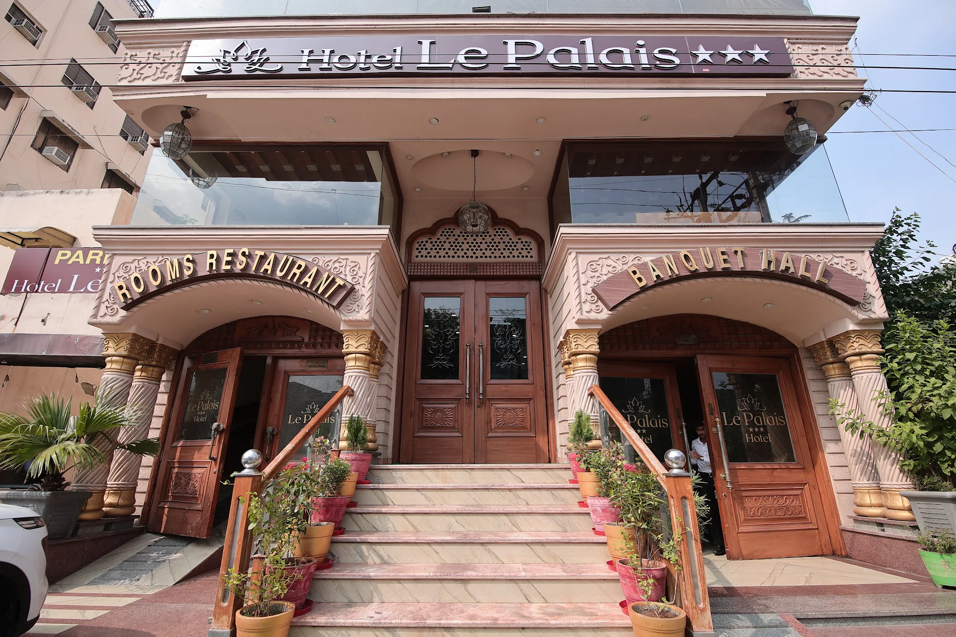 Le Palais Hotel Rohtak