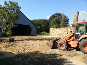 Photo n°8 de Nikichine TP à Plomodiern (Entreprise de terrassement)
