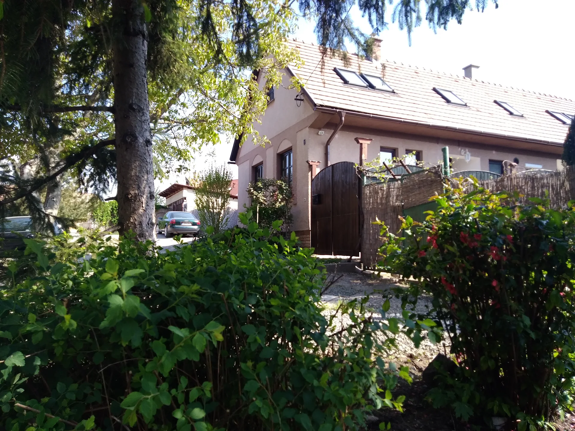 Szent Tamás-hegyi Apartman
