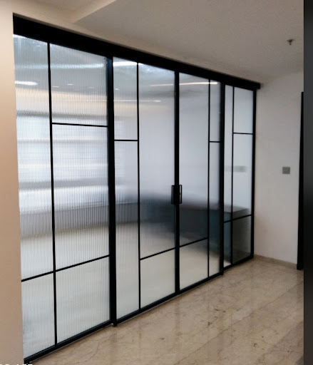 Transform Your Workspace with Premium Glass Partitions! post image
