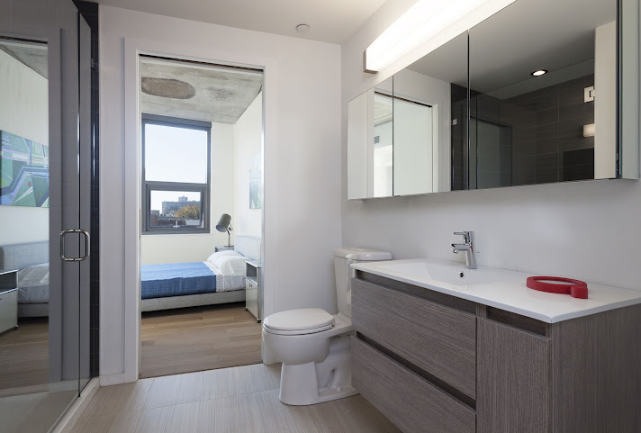 Bridge on Race by null