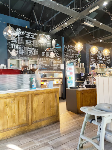 Binkys Belmont - Coffee shop