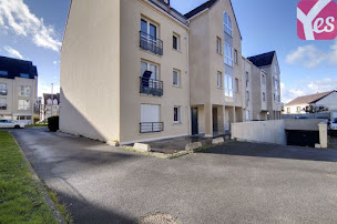 Photo n°4 de Yespark à Le Plessis-Belleville (Parking pour motos)