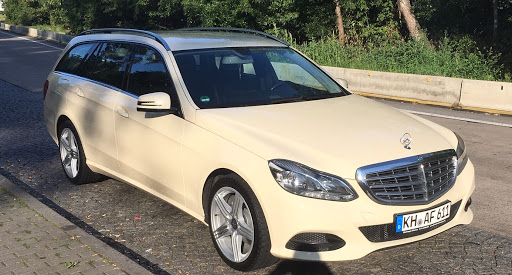 First Class Mietwagen Schwarz