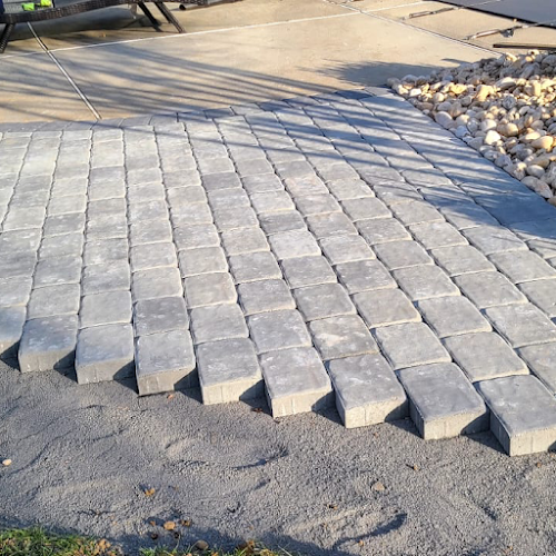 V&C Lawn and Landscaping Service