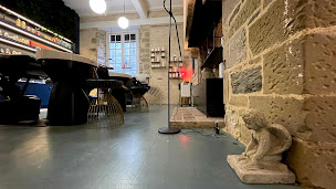 Photo n°63 de Le C à Rennes (Service de remplacement capillaire)