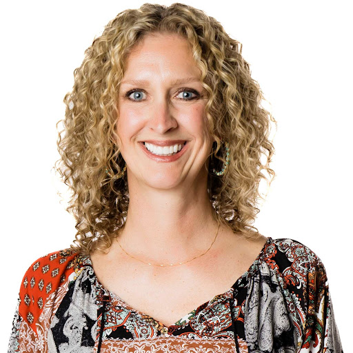 Larissa Hazelwood, Realtor® ~ Hazelwood for Homes @ Realty One Group Apex