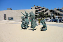 Monumento Tragedia no Mar, Matosinhos, Portugal