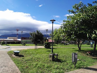 Photos of La Aurora Park