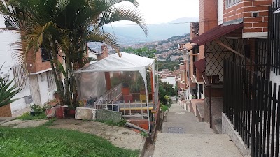 Photos of Parque Lineal La India