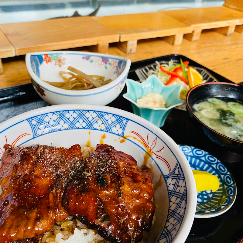 お食事処 びっくり寿司