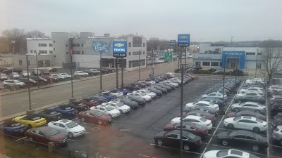 Photos of White Allen Chevrolet