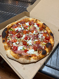 Photo n°5 de Tradi Pizza - Quint-Fonsegrives à Quint-Fonsegrives (Pizzas à emporter)