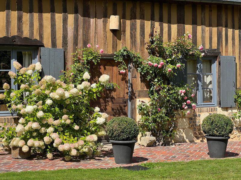 Image de Gîtes de charme en Normandie - Le pré des Colombiers & Spa