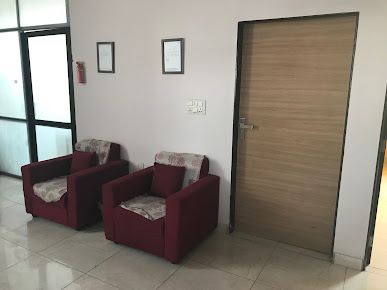 Af1qippyqiofrt4zytymn0rlcdv87m2h3xbzso8oigsu=s387 K No