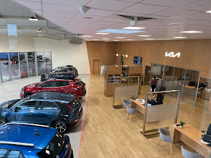 Photo n°3 de Kia - LAGANIER à Alès (Vendeur de voitures d'occasion)